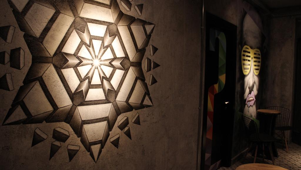 Role Street Hostel Antalya Eksteriør bilde